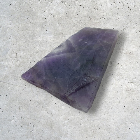 Cut amethyst raw 32x27 mm No 72 Cut amethyst raw 32x27 mm No 72
