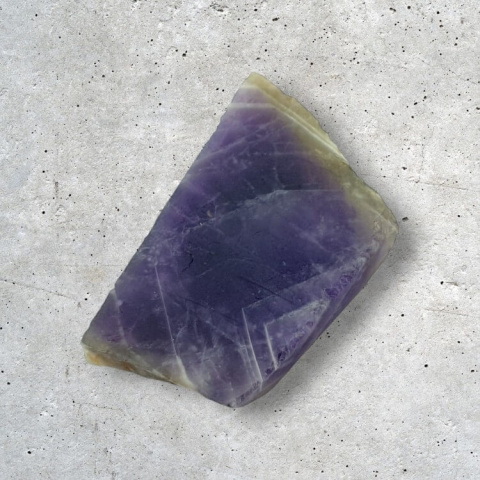 Amethyst cut raw 36x23 mm No 68 Amethyst cut raw 36x23 mm No 68