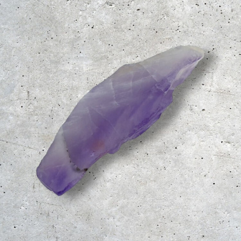 Amethyst cut raw 51x16 mm no 62 Amethyst cut raw 51x16 mm no 62