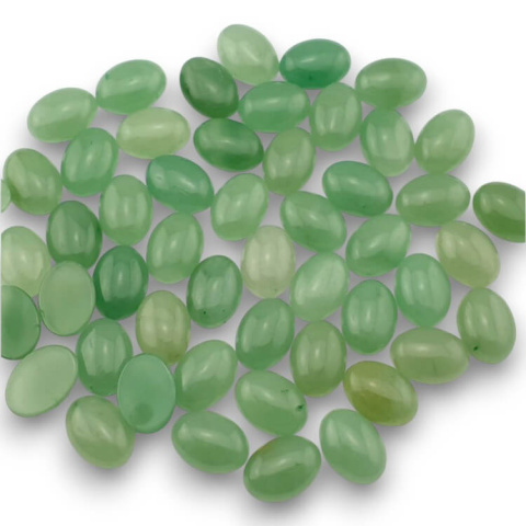 Awenturyn zielony kaboszon 18x13 mm 1 szt Awenturyn zielony kaboszon 18x13 mm 1 szt