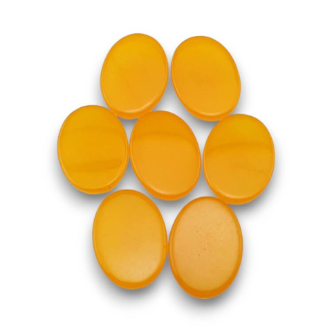 Jadeit żółty kaboszon 14x10 mm 1 szt Jadeit żółty kaboszon 14x10 mm 1 szt