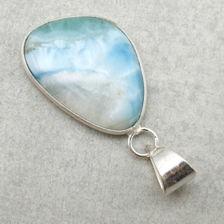 Larimar pendant 25x19 mm no 196