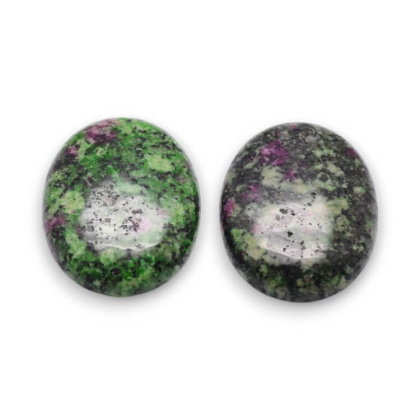 Zoisite with ruby cabochon 14x10 mm 1 pc