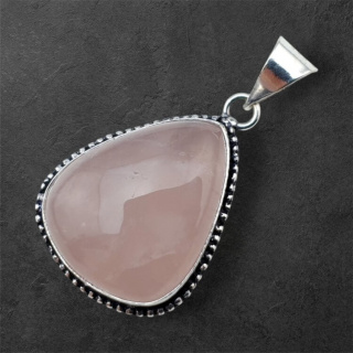 Pink quartz pendant 27x22 mm no 63