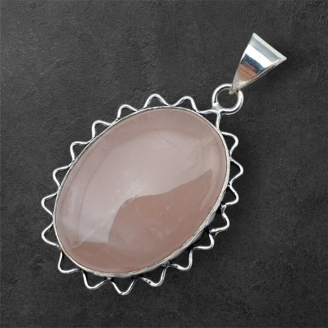Pink quartz pendant 30x22 mm no 42 Pink quartz pendant 30x22 mm no 42