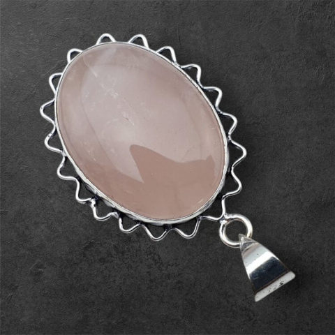 Pink quartz pendant 30x22 mm no 42 Pink quartz pendant 30x22 mm no 42