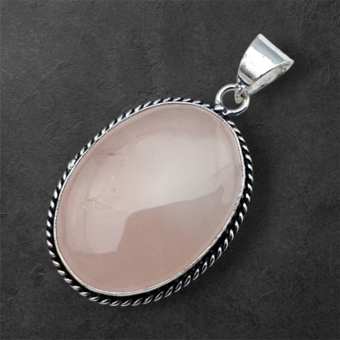 Pink quartz pendant 31x23 mm no. 56 Pink quartz pendant 31x23 mm no. 56