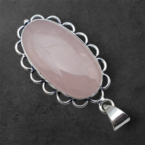 Pink quartz pendant 34x19 mm no 38 Pink quartz pendant 34x19 mm no 38