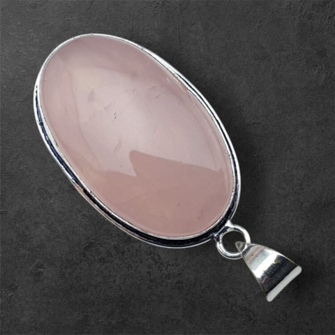 Pink quartz pendant 35x21 mm no 47 Pink quartz pendant 35x21 mm no 47