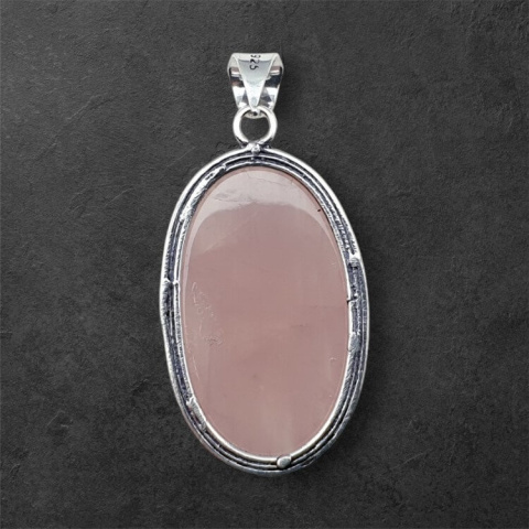 Pink quartz pendant 35x21 mm no 47 Pink quartz pendant 35x21 mm no 47