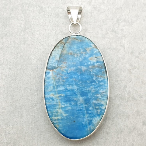 Apatite pendant 42x27 mm no 108 Apatite pendant 42x27 mm no 108