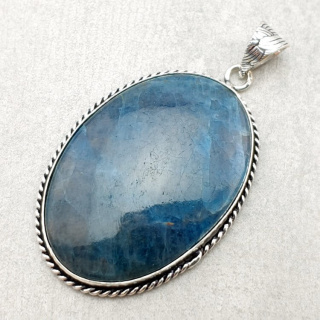 Apatite pendant 42x29 mm no. 74