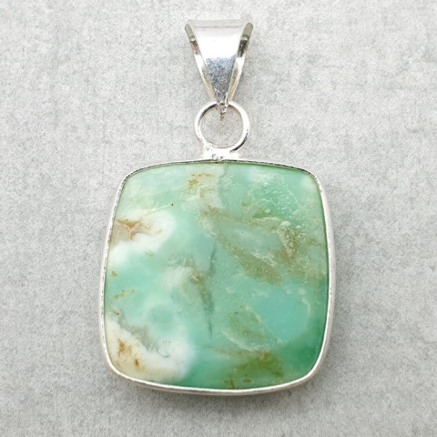 Chrysoprase pendant 22x22 mm no. 117 Chrysoprase pendant 22x22 mm no. 117