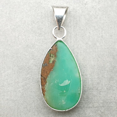 Chrysoprase pendant 28x16 mm no 168 Chrysoprase pendant 28x16 mm no 168
