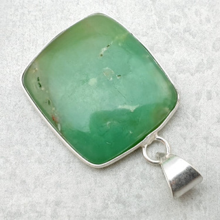 Chryzopraz zawieszka 28x25 mm nr 82