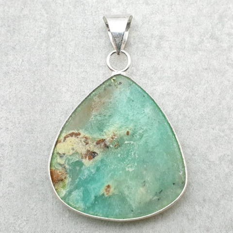 Chrysoprase pendant 32x30 mm no. 121 Chrysoprase pendant 32x30 mm no. 121