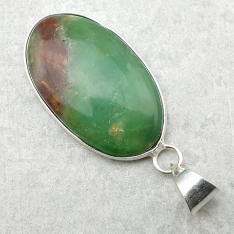 Chrysoprase pendant 33x20 mm no. 89