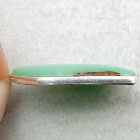 Chrysoprase pendant 35x18 mm no 132 Chrysoprase pendant 35x18 mm no 132
