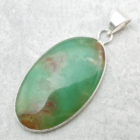 Chrysoprase pendant 40x23 mm no. 107 Chrysoprase pendant 40x23 mm no. 107