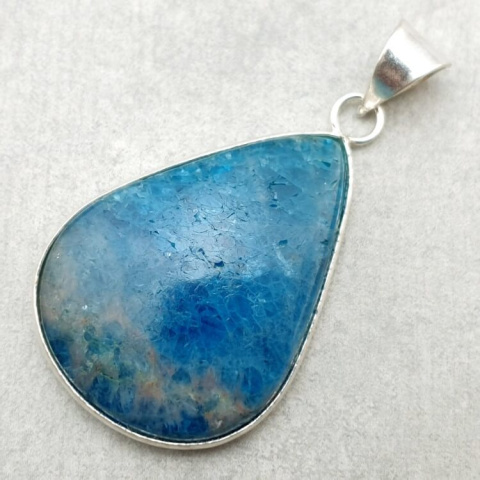 Apatite pendant 36x27 mm no. 131 Apatite pendant 36x27 mm no. 131