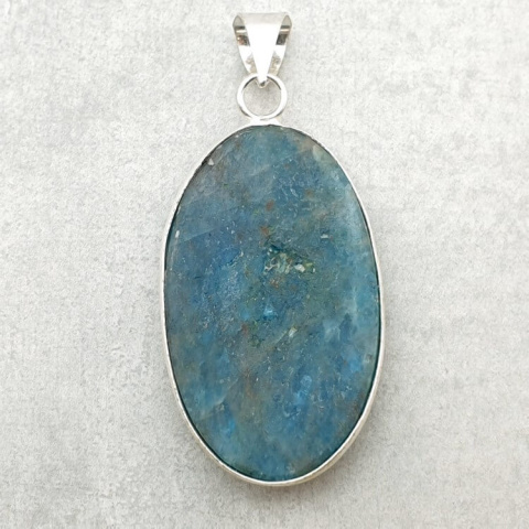 Apatite pendant 38x24 mm no 130 Apatite pendant 38x24 mm no 130