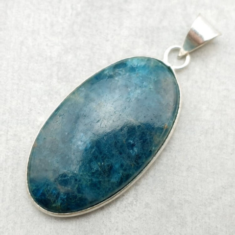 Apatite pendant 40x23 mm no 128 Apatite pendant 40x23 mm no 128