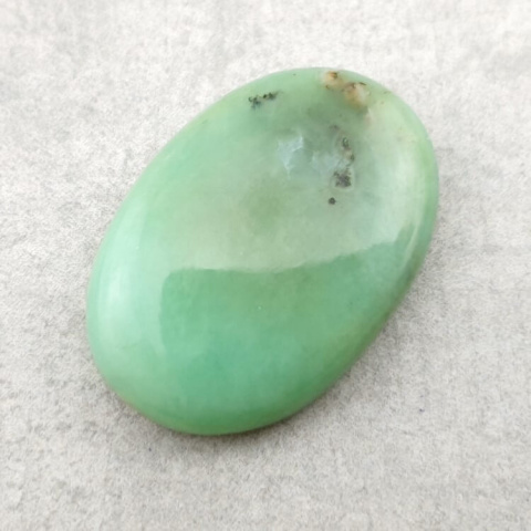 Chrysoprase cabochon 23x16 mm no. 176 Chrysoprase cabochon 23x16 mm no. 176