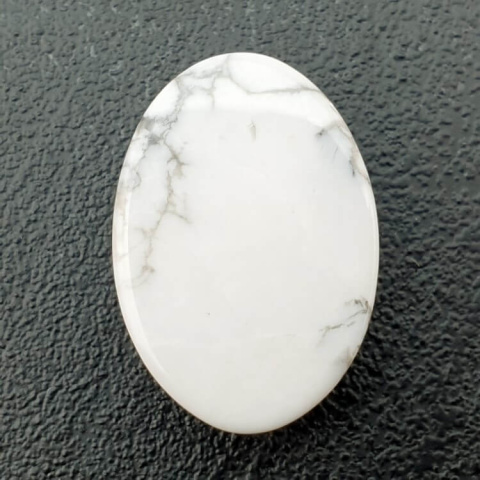 Howlite cabochon 25x18 mm no. 69 Howlite cabochon 25x18 mm no. 69