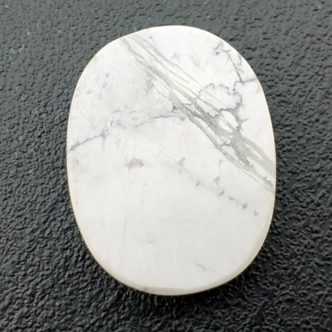 Howlite cabochon 28x22 mm no. 43 Howlite cabochon 28x22 mm no. 43