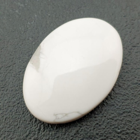 Howlite cabochon 29x20 mm no 48 Howlite cabochon 29x20 mm no 48