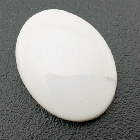 Howlite cabochon 30x23 mm no 63 Howlite cabochon 30x23 mm no 63