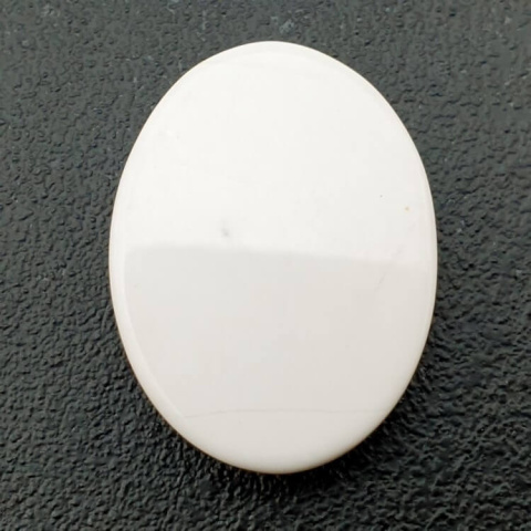Howlite cabochon 30x23 mm no 63 Howlite cabochon 30x23 mm no 63