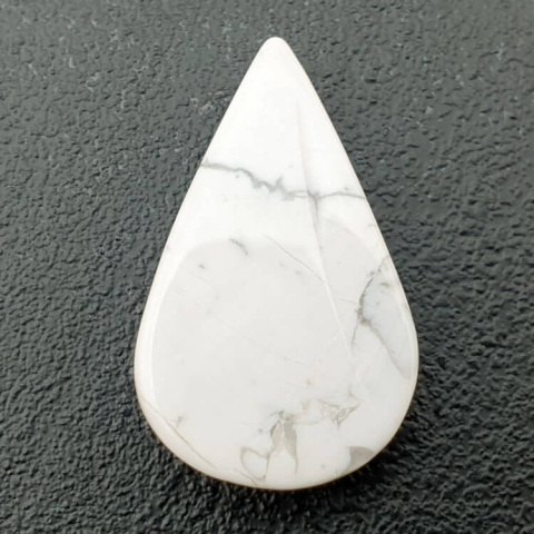 Howlite cabochon 31x19 mm no 73 Howlite cabochon 31x19 mm no 73