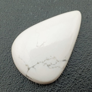Howlit kaboszon 32x22 mm nr 72