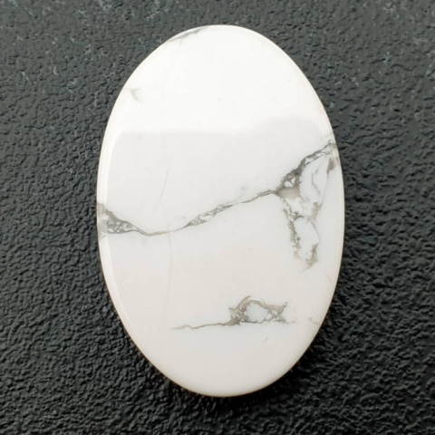 Howlite cabochon 33x22 mm no. 67 Howlite cabochon 33x22 mm no. 67
