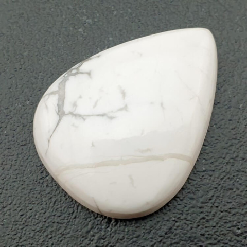 Howlite cabochon 33x25 mm no. 26 Howlite cabochon 33x25 mm no. 26