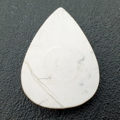 Howlite cabochon 33x25 mm no. 26 Howlite cabochon 33x25 mm no. 26