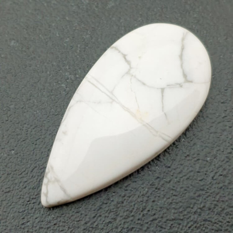 Howlite cabochon 38x19 mm no 49 Howlite cabochon 38x19 mm no 49