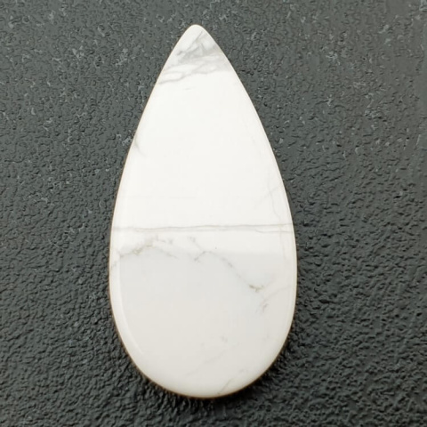 Howlite cabochon 38x19 mm no 49 Howlite cabochon 38x19 mm no 49