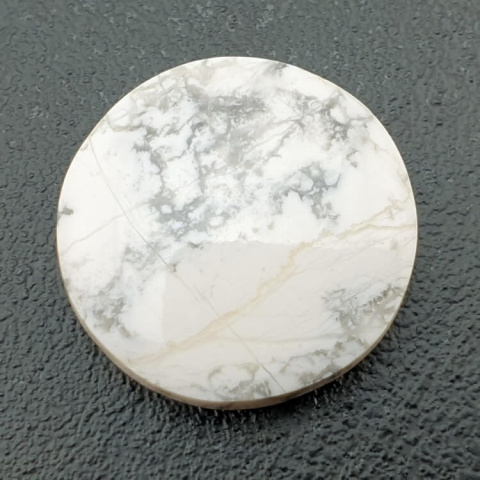 Howlite cabochon fi 25x mm no 83 Howlite cabochon fi 25x mm no 83