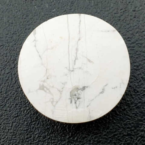 Howlite cabochon dia. 26 mm no 74 Howlite cabochon dia. 26 mm no 74